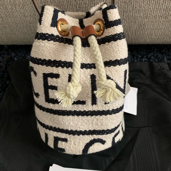 Celine teen drawstring bucket bag - Picture 2 of 12